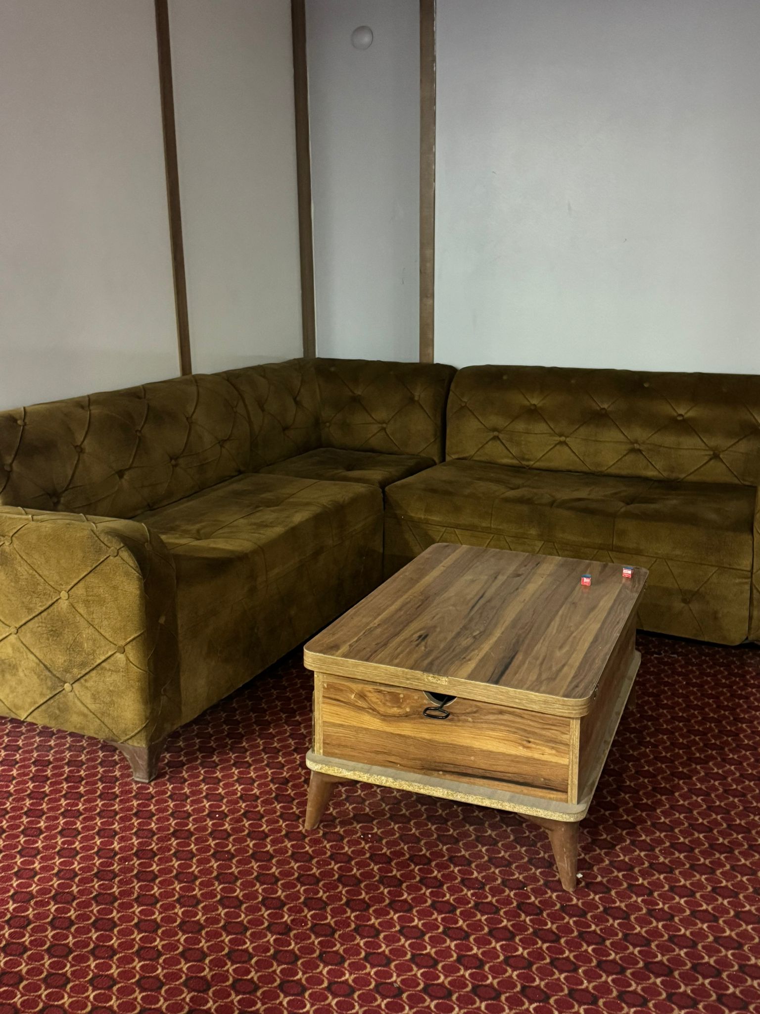 Zenith Lounge